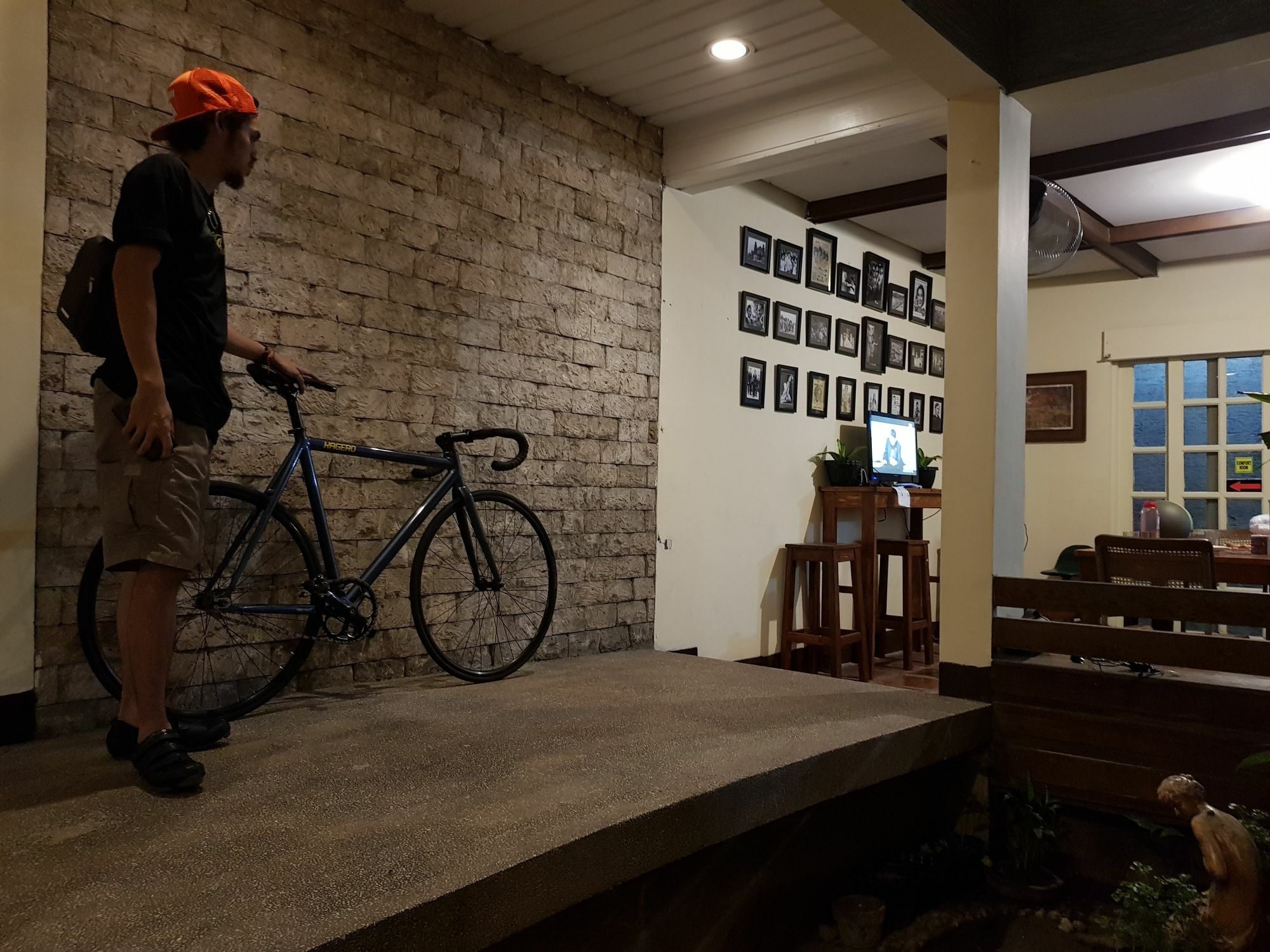 Kamuning Transient Hostel เกซอนซิตี้ ภายนอก รูปภาพ